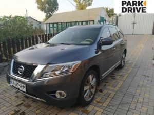 Плюсы и минусы покупки Nissan Pathfinder
