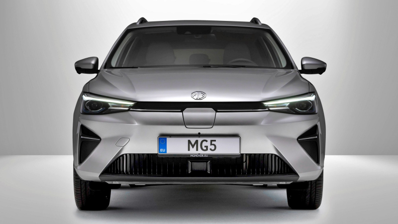 Единственный батарейный «сарай»: MG5 Electric выходит на европейский рынок