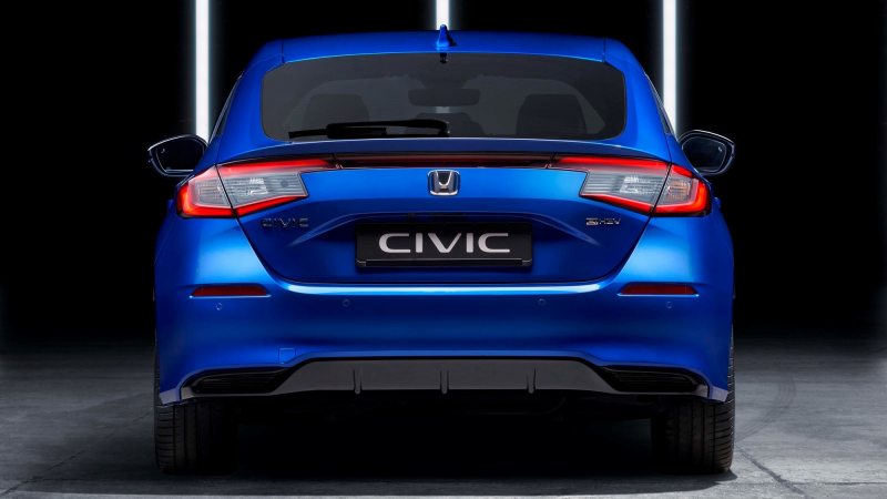 Последний или крайний? Гибридный Honda Civic e:HEV дебютировал в Европе