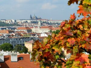 Прага в октябре: особенности погоды