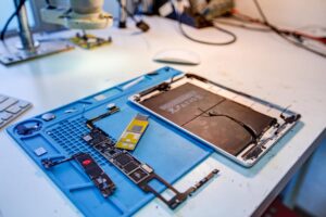 Особенности ремонта планшетов