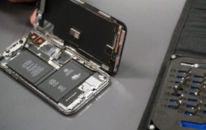 Самые частые поломки iPhone X