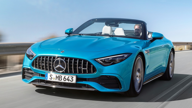 Базовый Mercedes-AMG SL 43: четыре цилиндра, задний привод и пассивная подвеска