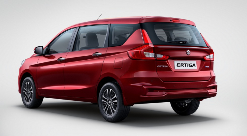 Бюджетный вэн Suzuki Ertiga не стал мощнее после рестайлинга, зато получил новый «автомат»