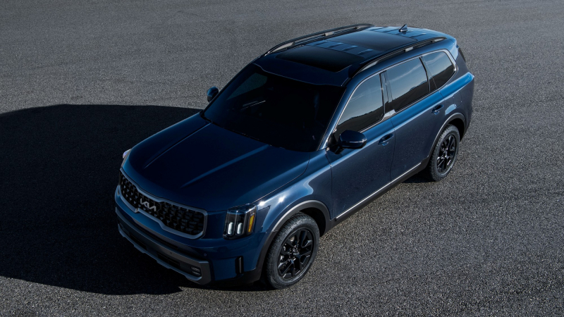 Kia Telluride пережил рестайлинг: много нового декора и две оффроудные версии