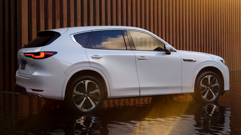 Mazda CX-60: японский дебют и подробности о новом рядном 6-цилиндровом дизеле