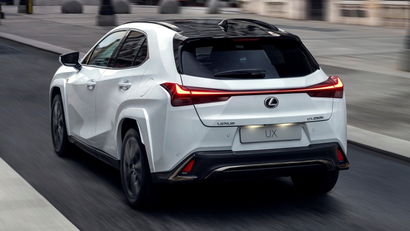 Обновлённный Lexus UX: прежний дизайн, более жёсткий кузов и улучшенная эргономика