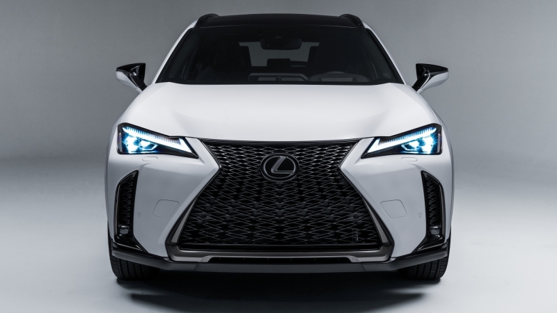 Обновлённный Lexus UX: прежний дизайн, более жёсткий кузов и улучшенная эргономика