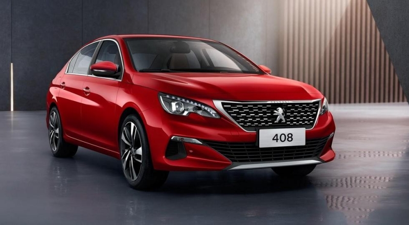 Седан Peugeot 408 нового поколения сфотографировали без камуфляжа