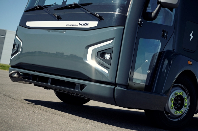 Израильский стартап REE представил второй полноуправляемый фургон за месяц — P7-B
