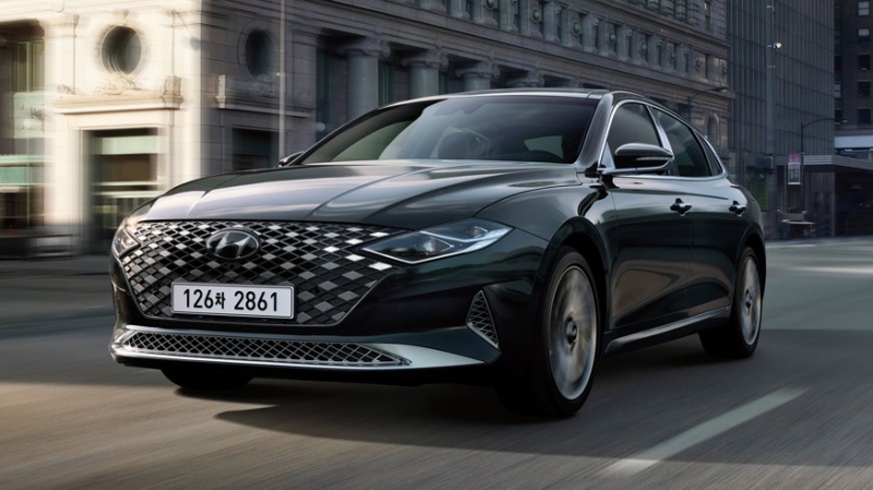 Новый седан Hyundai Grandeur с мотивами ретро: первые тизеры