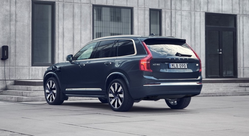 Преемник Volvo XC90 раскрылся досрочно: у нового флагмана оказался привычный дизайн