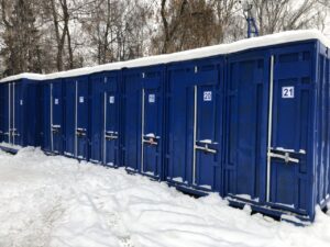 Преимущества аренды бокса для хранения мебели