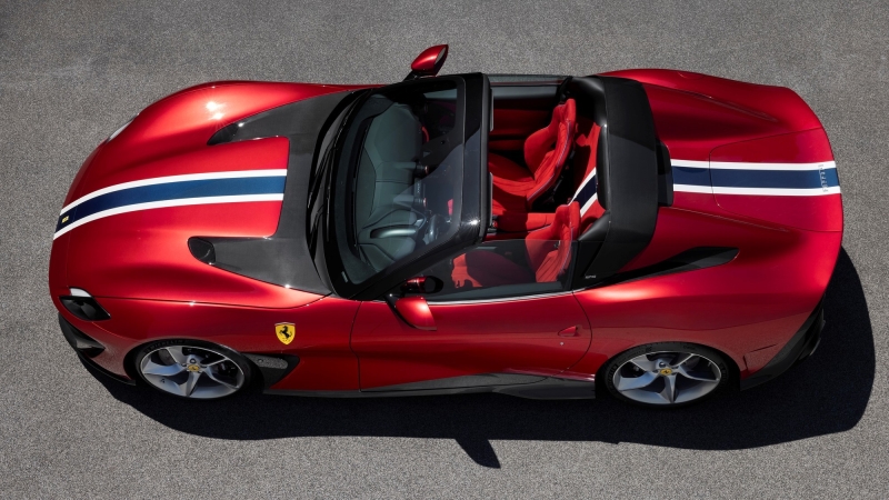 Ferrari SP51: уникальный спайдер с V12 для богатого автогурмана из Азии