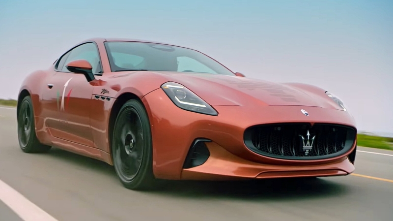 Maserati GranTurismo Folgore: 1200-сильный спорткар проехался без камуфляжа на видео