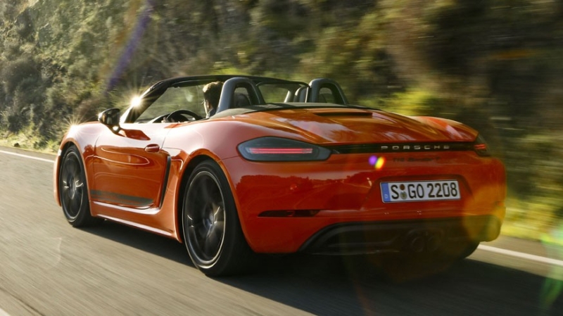 Porsche готовит 718 Boxster нового поколения: первое изображение