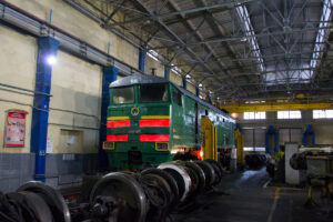 Покупать вагоны или брать в лизинг?