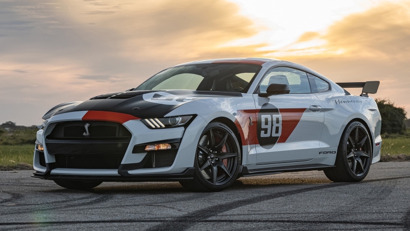 Hennessey довела Ford Mustang Shelby GT500 до уровня суперкара: 1221 л.с. под капотом!