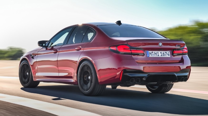 BMW M5 следующего поколения: новое изображение и слухи о технике