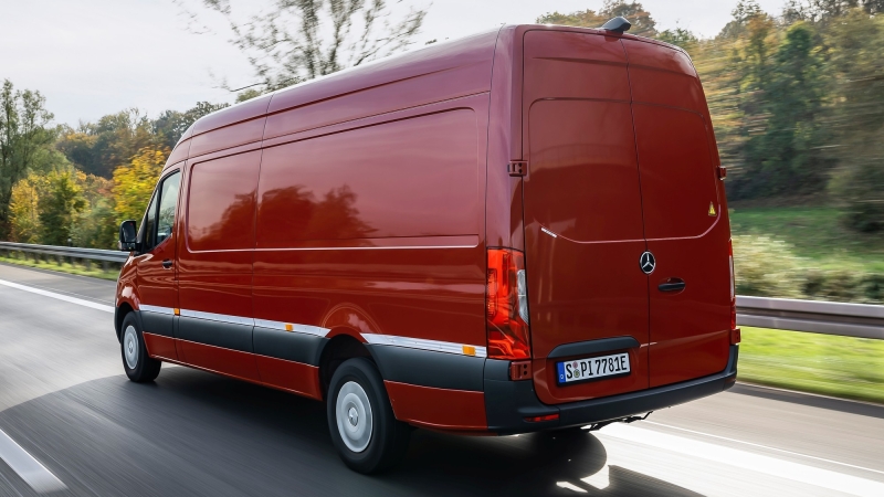 Обновлённый Mercedes-Benz eSprinter хочет стать самым дальнобойным в классе