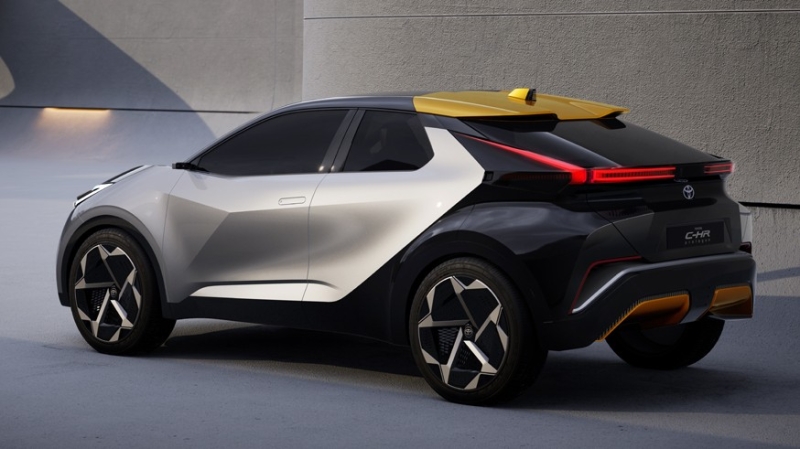 Кроссовер Toyota Corolla Cross вытеснил C-HR на американском рынке