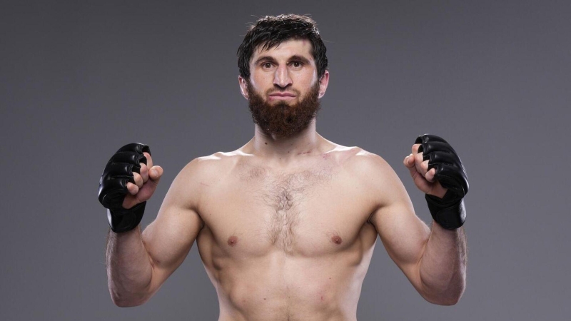 Любимчик Емельяненко, горец. Как Анкалаев дошел до титульного боя UFC