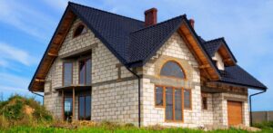 Дома из газобетона: особенности строительства