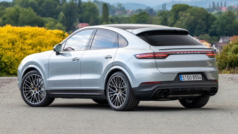 Рестайлинговый Porsche Cayenne Coupe: новые изображения