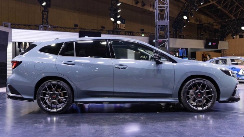 Subaru показала новую Impreza для домашнего рынка и спецверсию Levorg STI