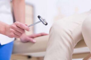 Решили обратиться к неврологу? Узнайте, где лучше всего лечиться