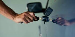 Виды аварийного вскрытия автомобилей: преимущества услуги