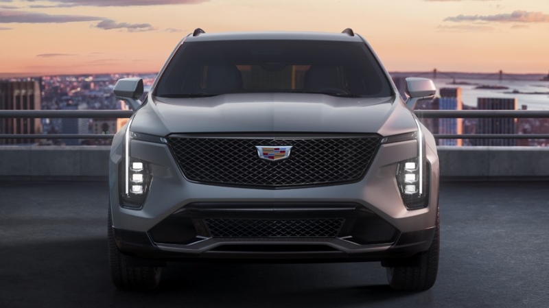 Обновлённый Cadillac XT4: внешность «под Lyriq» и новый салон