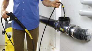 Аварийные работы при засорах