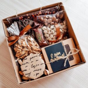 Что подарить мужу на день рождения?