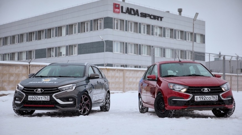 АВТОВАЗ анонсировал «заряженные» версии универсала Lada Vesta и лифтбека Granta