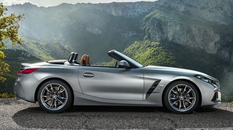 BMW Z4 M40i может получить механическую коробку передач