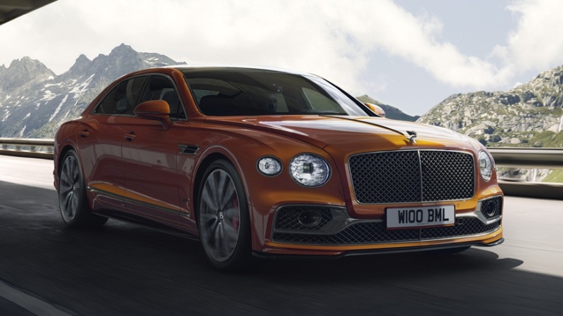 Bentley слегка обновила Flying Spur, Continental GT и GTC Azure