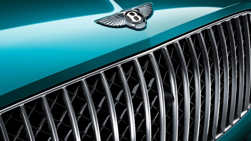 Bentley слегка обновила Flying Spur, Continental GT и GTC Azure