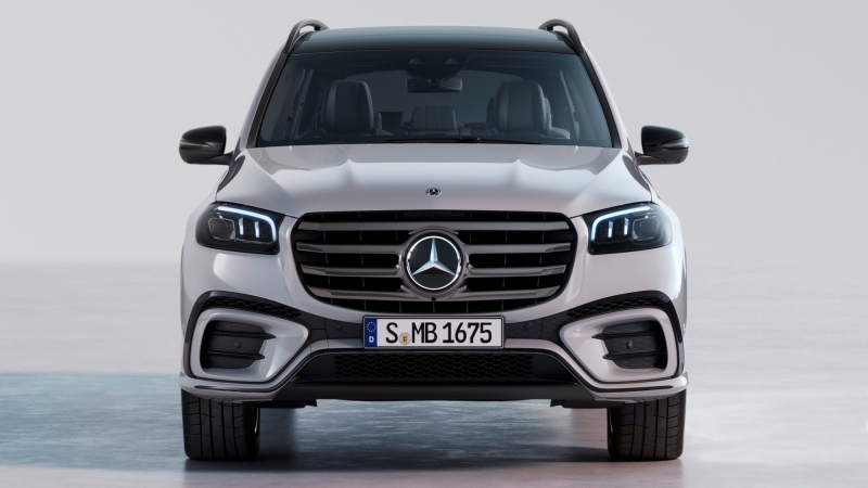 Mercedes-Benz GLS обновлён на фоне падения продаж и стал чуть мощнее в начальных версиях