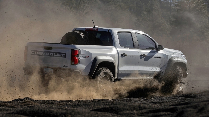 Экстремальный Chevrolet Colorado ZR2 Bison готов к прыжками и ударам