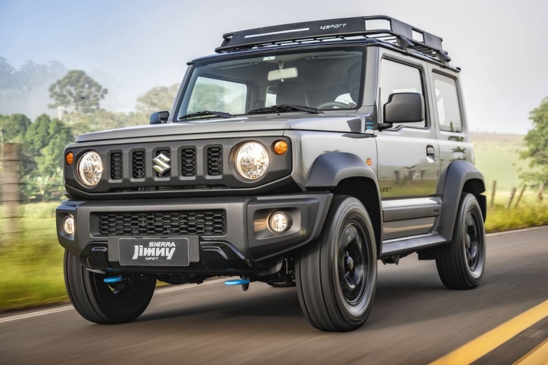 Новый модельный год принёс Suzuki Jimny несколько версий с разным дизайном