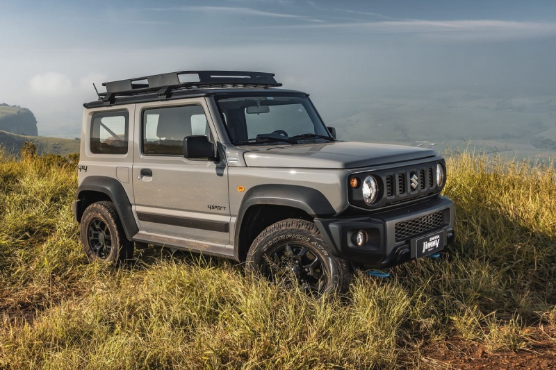 Новый модельный год принёс Suzuki Jimny несколько версий с разным дизайном