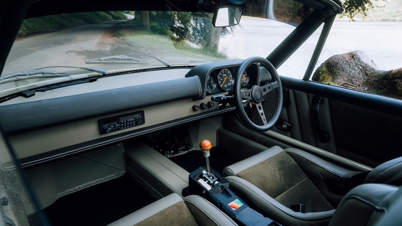Бюджетный Porsche 914 превратился в очень дорогой рестомод от Fifteen Eleven Design