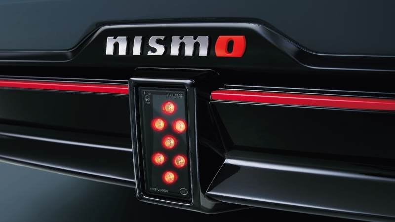 Nissan Skyline Nismo: долгожданная топ-версия постаревшего японского седана