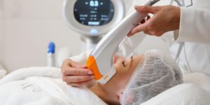 Чем занимается клиника эстетической медицины?