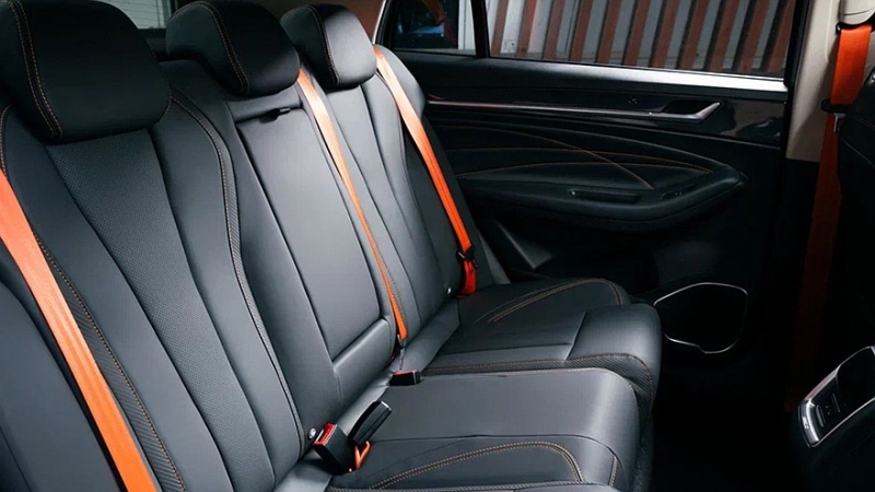 Седан Omoda S5 GT выходит на российский рынок: комплектации и цены