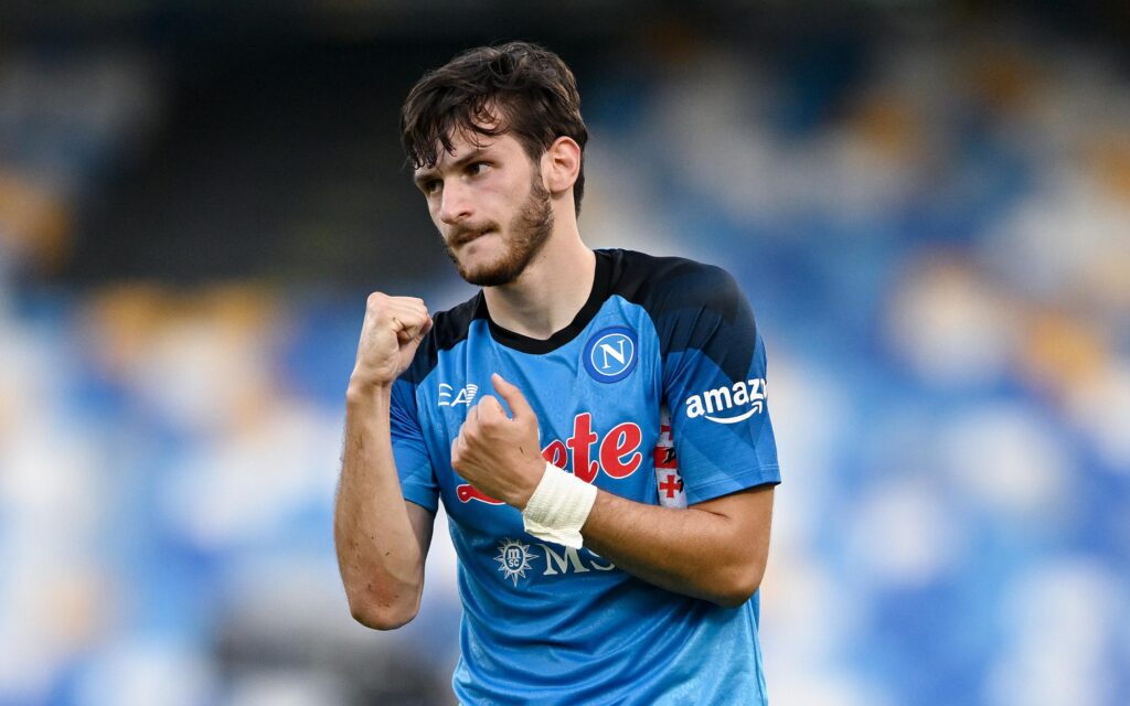 Новый контракт Кварацхелии с «Наполи» будет близок по условиям с соглашением Осимхена