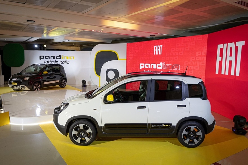 Нынешней Fiat Panda продлили жизнь версией Pandina и даже нарастили производство