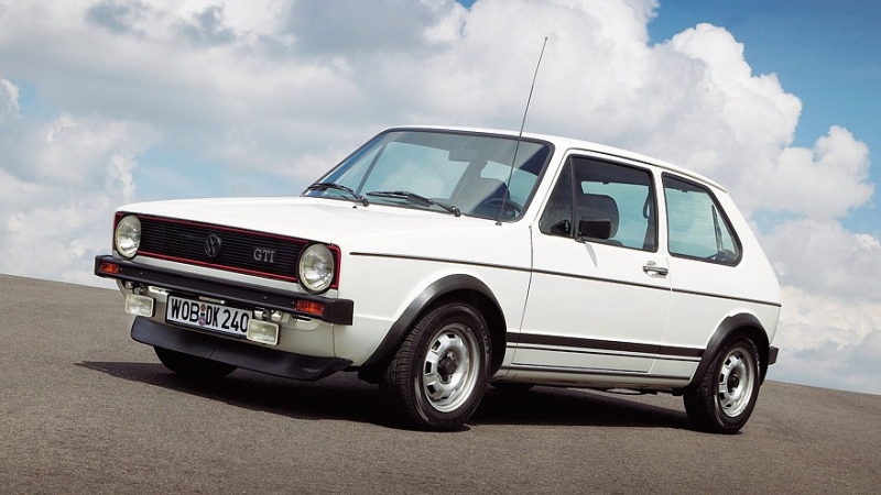 Volkswagen Golf отмечает 50-летие с момента запуска в производство
