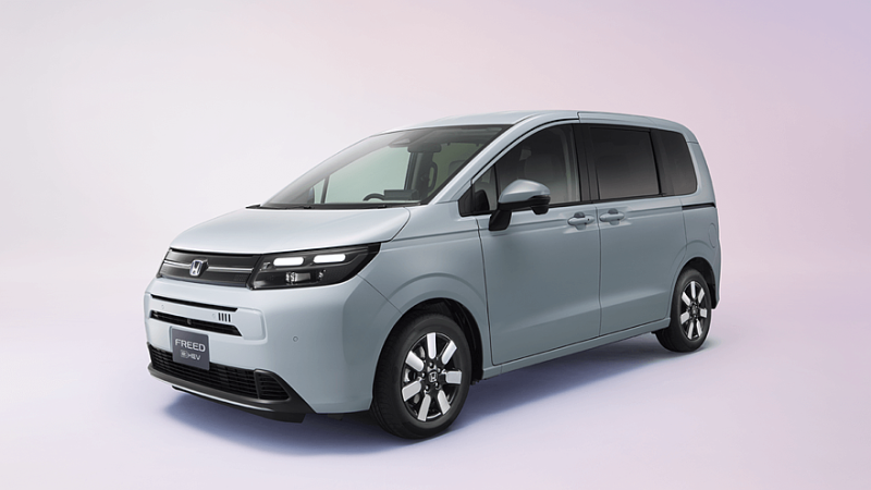 Компактвэн Honda Freed нового поколения стал длиннее при прежней колёсной базе